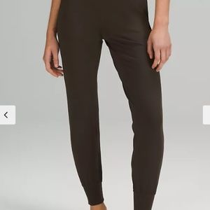 lululemon Align™ High-Rise Jogger Olive size 6